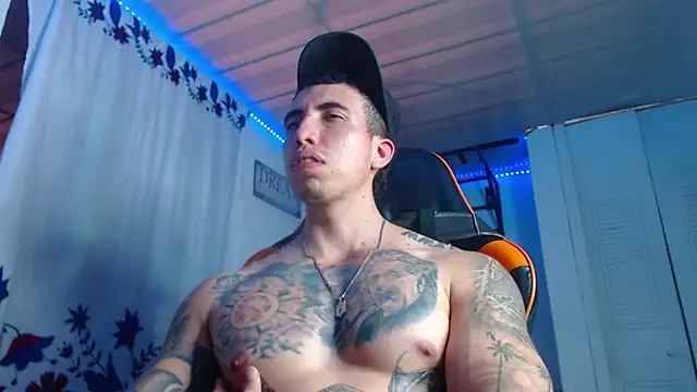 Snapshot of Adam_Hudsond chatting on 02.19.26 Adam Hudsond online show from 02.19.26