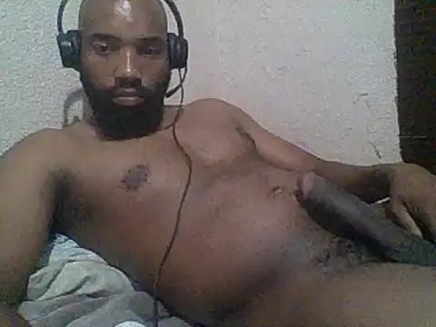 Snapshot of KAYBEEDEFREAK chatting on 01.09.25 KAYBEEDEFREAK online show from 01.09.25