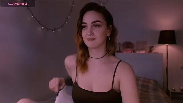 LilyFarey online show from 10.21.25