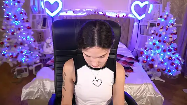BabyFlowerr online show from 01.02.25