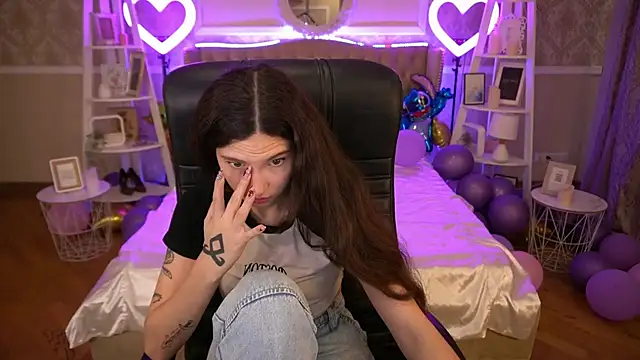 BabyFlowerr online show from 01.29.25