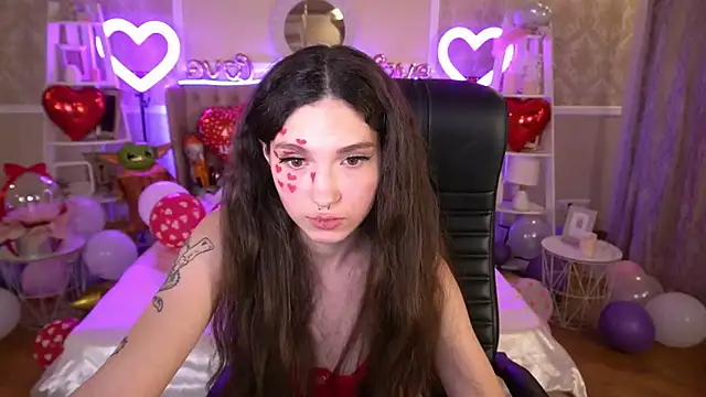 BabyFlowerr online show from 02.15.25