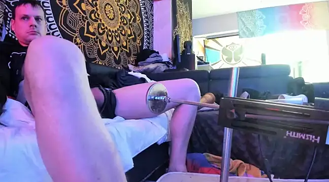 slankecrosdresser online show from 01.26.25