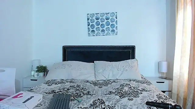 ZulyMichels online show from 01.23.25