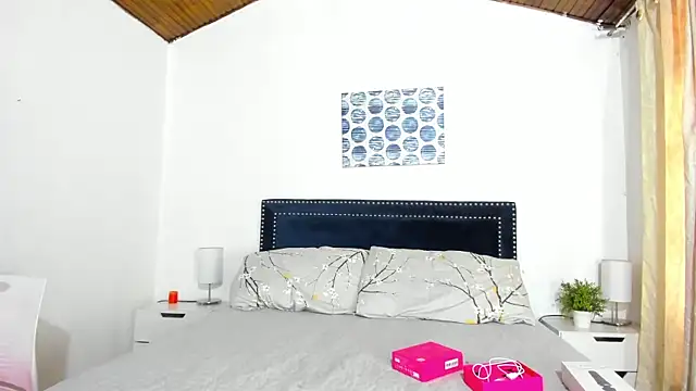 ZulyMichels online show from 09.10.25