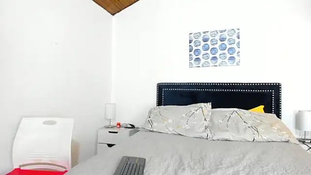 ZulyMichels online show from 10.09.25