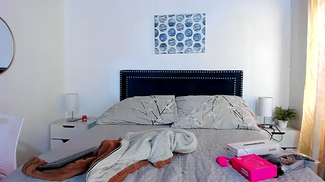 ZulyMichels online show from 10.22.25