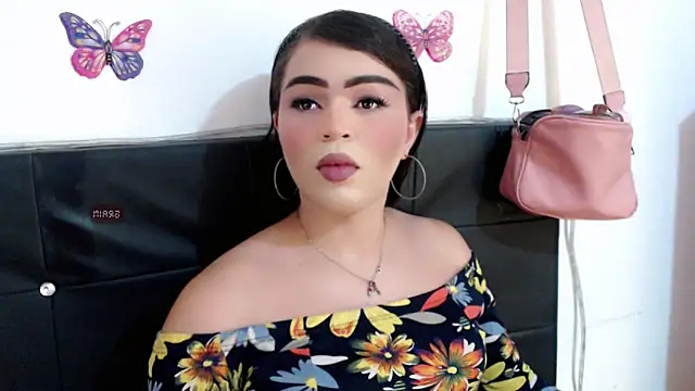 Snapshot of Alexandra_Hornny chatting on 09.30.25 Alexandra Hornny online show from 09.30.25