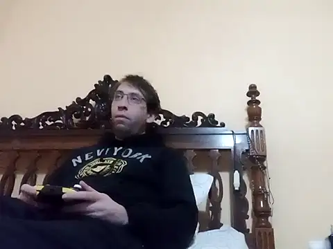 White rabbit  online show from 01.07.25