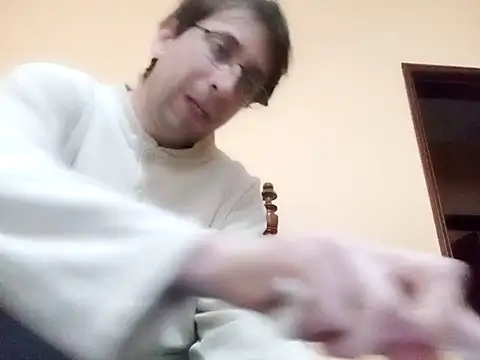 White rabbit  online show from 01.10.25