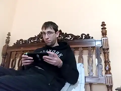 White rabbit  online show from 01.21.25