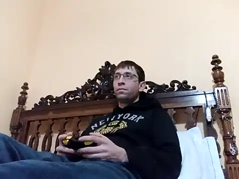 White rabbit  online show from 01.24.25