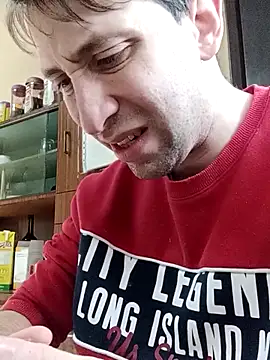 White rabbit  online show from 02.20.25