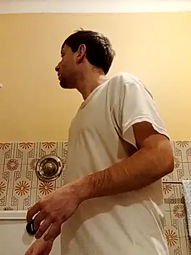 White rabbit  online show from 02.20.25