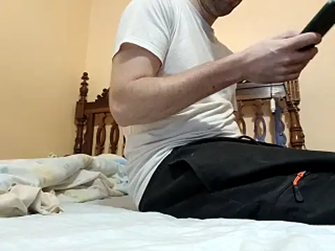 White rabbit  online show from 11.27.25