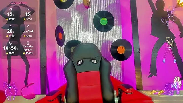 nickyminach  online show from 11.15.25