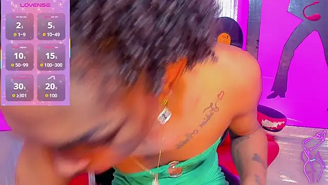 nickyminach  online show from 03.30.26