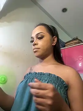 MarryQueen22 online show from 11.18.25