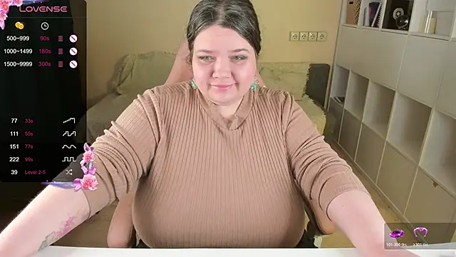 PlumPie online show from 11.25.25