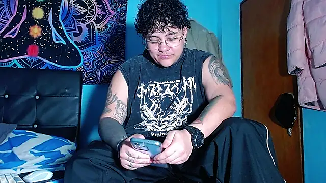 Snapshot of Techno_420_ chatting on 03.04.26 Techno 420 online show from 03.04.26