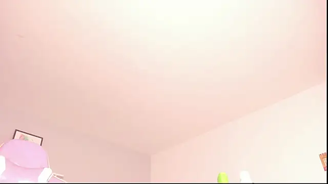 Snapshot of agyness_bell chatting on 06.15.26 agyness bell online show from 06.15.26