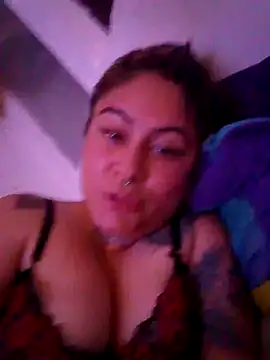 Snapshot of Juanavic chatting on 12.07.24 Juanavic online show from 12.07.24