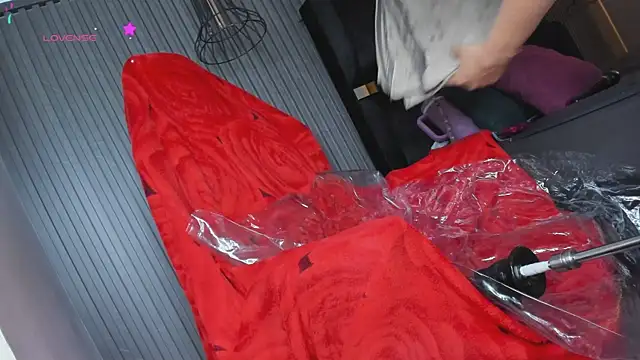 levana1 online show from 09.29.25