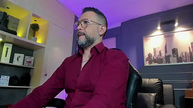 Snapshot of MrFrank_tattoo chatting on 02.19.26 MrFrank tattoo online show from 02.19.26