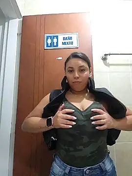 LizzRouse online show from 10.11.25