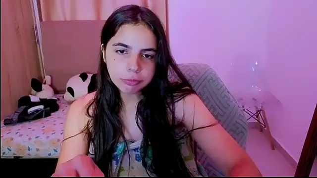 Snapshot of _elenna chatting on 05.06.26 elenna online show from 05.06.26