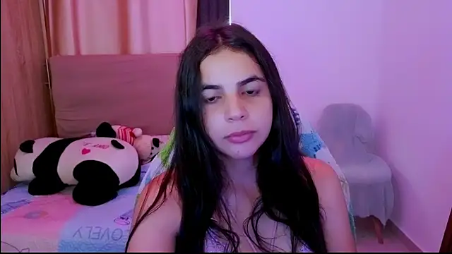 Snapshot of _elenna chatting on 05.26.26 elenna online show from 05.26.26