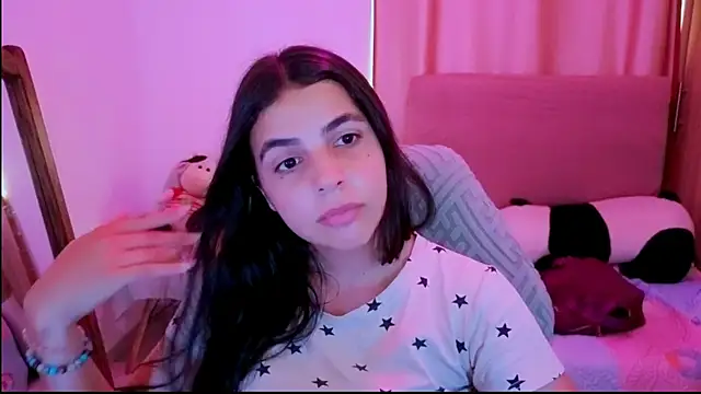 Snapshot of _elenna chatting on 06.02.26 elenna online show from 06.02.26