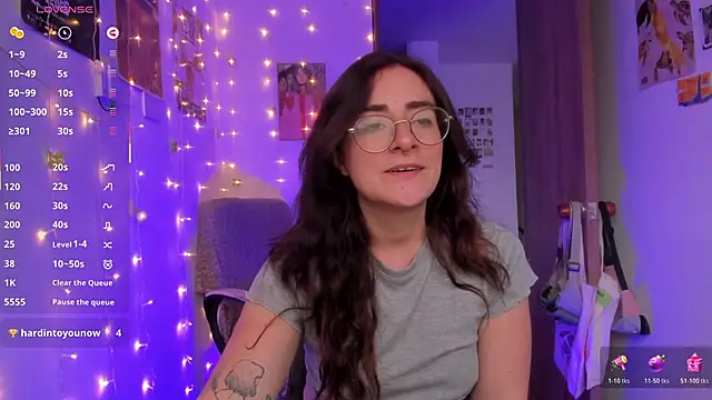 linda giggle online show from 11.21.25