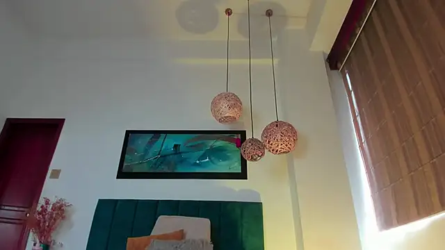 Amber  Davis online show from 01.02.25