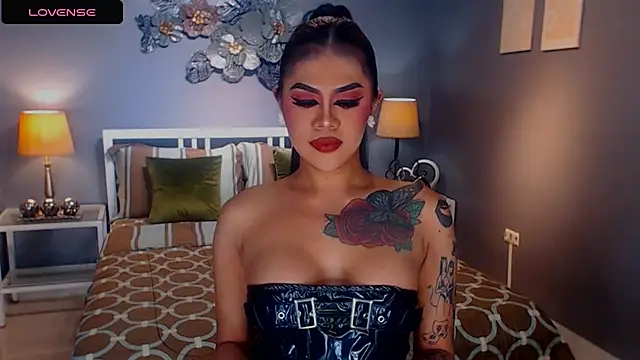 StellaStrong30 online show from 02.25.25