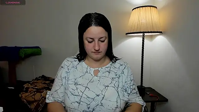 Christen John lover online show from 10.05.25