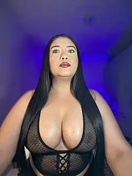 Snapshot of cami_ortiz__ chatting on 06.06.26 cami ortiz online show from 06.06.26