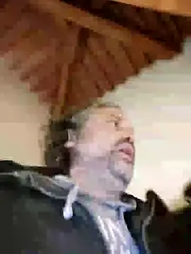 Snapshot of woww791 chatting on 12.16.24 woww791 online show from 12.16.24