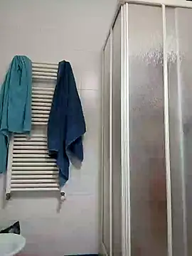 Snapshot of woww791 chatting on 01.10.25 woww791 online show from 01.10.25