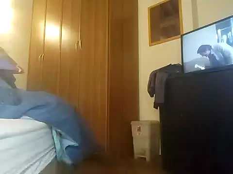 Snapshot of woww791 chatting on 02.08.25 woww791 online show from 02.08.25