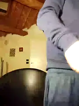 Snapshot of woww791 chatting on 02.18.25 woww791 online show from 02.18.25