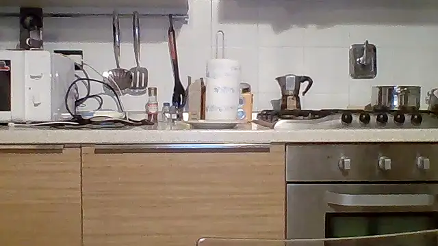 Snapshot of woww791 chatting on 10.03.25 woww791 online show from 10.03.25