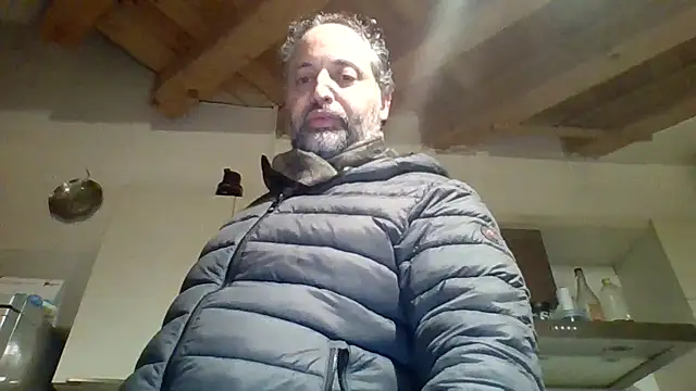 Snapshot of woww791 chatting on 12.05.25 woww791 online show from 12.05.25