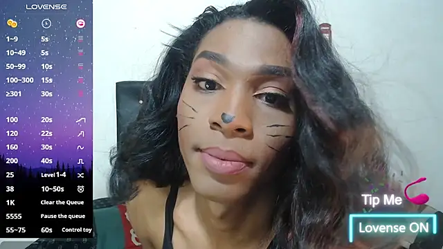 Snapshot of NAHOMMY_SEXY chatting on 12.22.24 NAHOMMY SEXY online show from 12.22.24