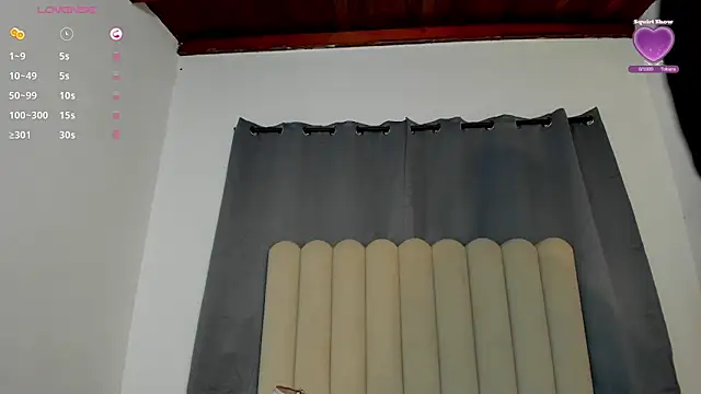 Snapshot of Dounia_nagi chatting on 10.02.25 Dounia nagi online show from 10.02.25