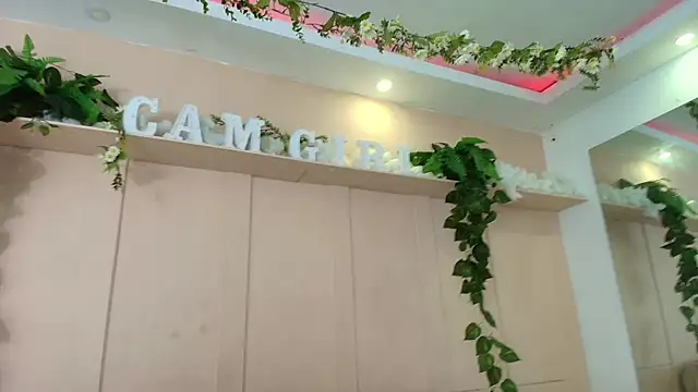 kristyl paez online show from 04.07.26