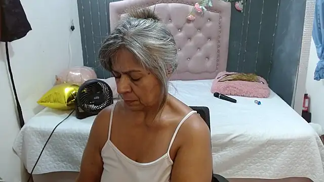 Snapshot of lalisha_96 chatting on 01.18.26 lalisha 96 online show from 01.18.26