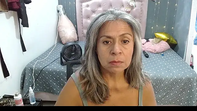 Snapshot of lalisha_96 chatting on 02.28.26 lalisha 96 online show from 02.28.26