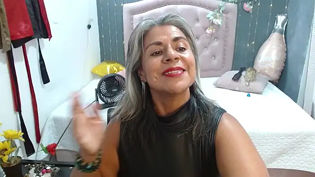 Snapshot of lalisha_96 chatting on 05.06.26 lalisha 96 online show from 05.06.26