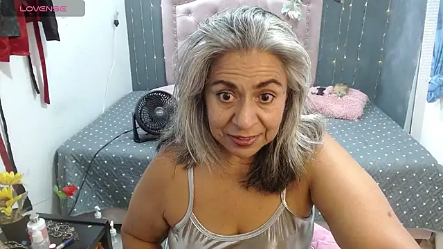 Snapshot of lalisha_96 chatting on 07.10.26 lalisha 96 online show from 07.10.26
